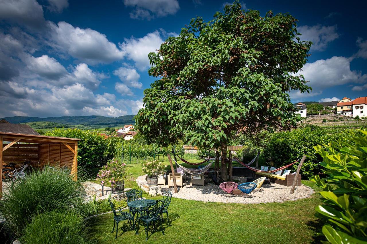 Hotel Garni Weinquadrat Weissenkirchen in der Wachau Luaran gambar