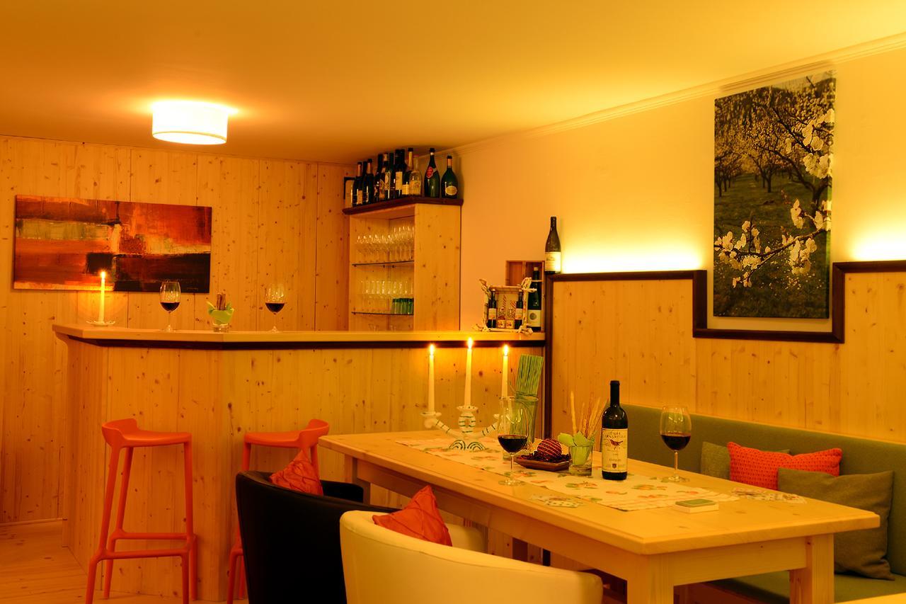 Hotel Garni Weinquadrat Weissenkirchen in der Wachau Luaran gambar