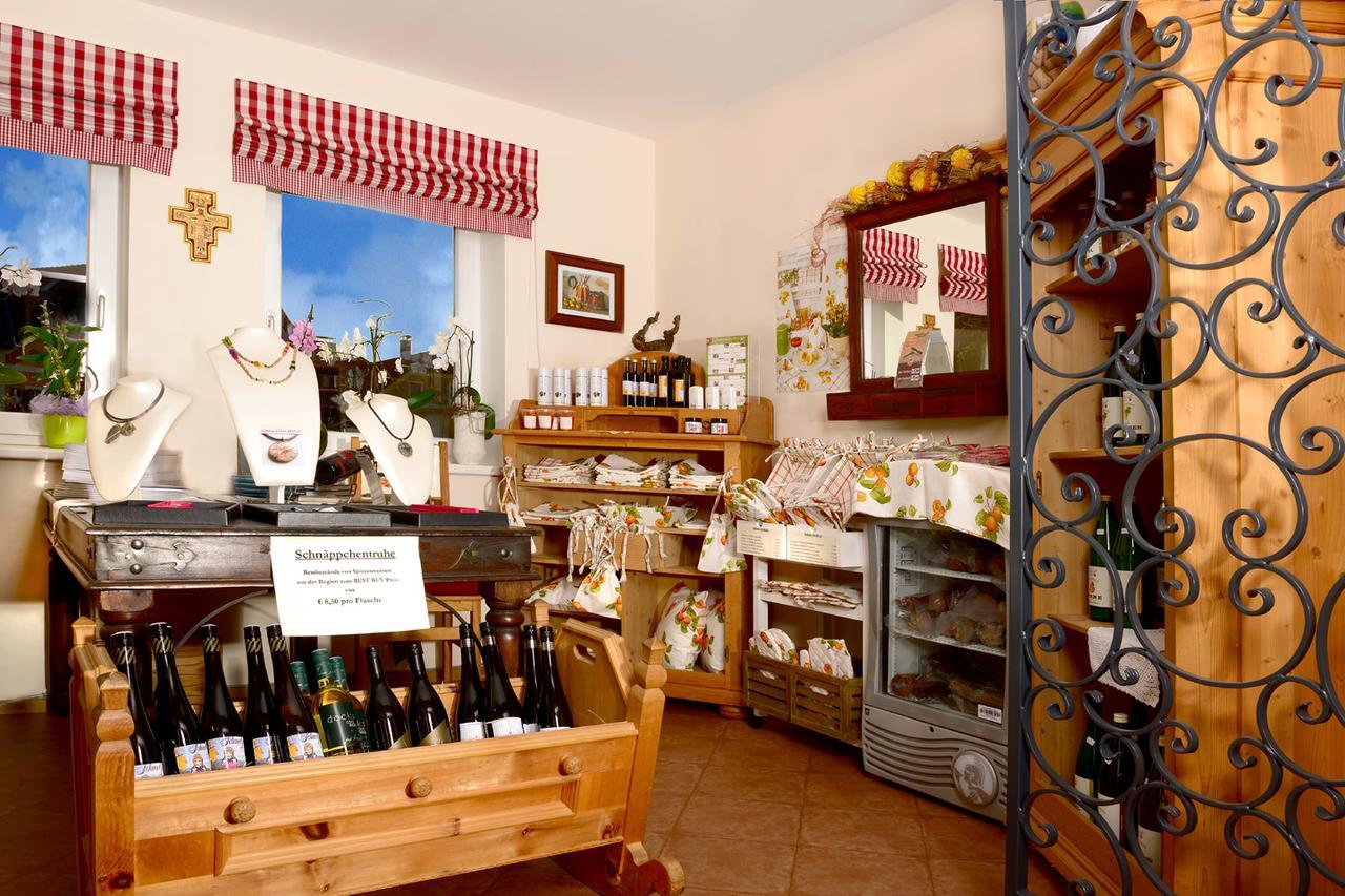 Hotel Garni Weinquadrat Weissenkirchen in der Wachau Luaran gambar